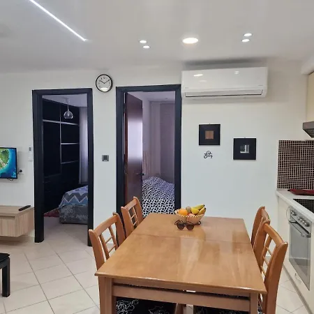 The Palm Of Eden Synergy Apartment *